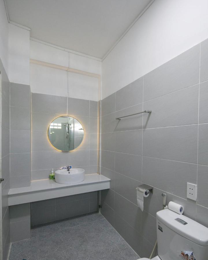 123 Apartment In Bui Vien Street, District 1 Хошимін Екстер'єр фото